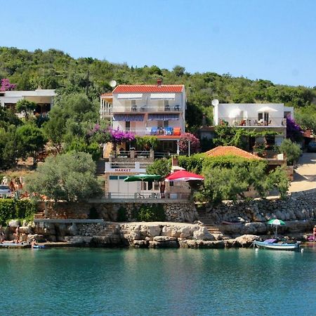 Apartments By The Sea Cove Zarace - Gdinj, Hvar - 4598 Exteriér fotografie