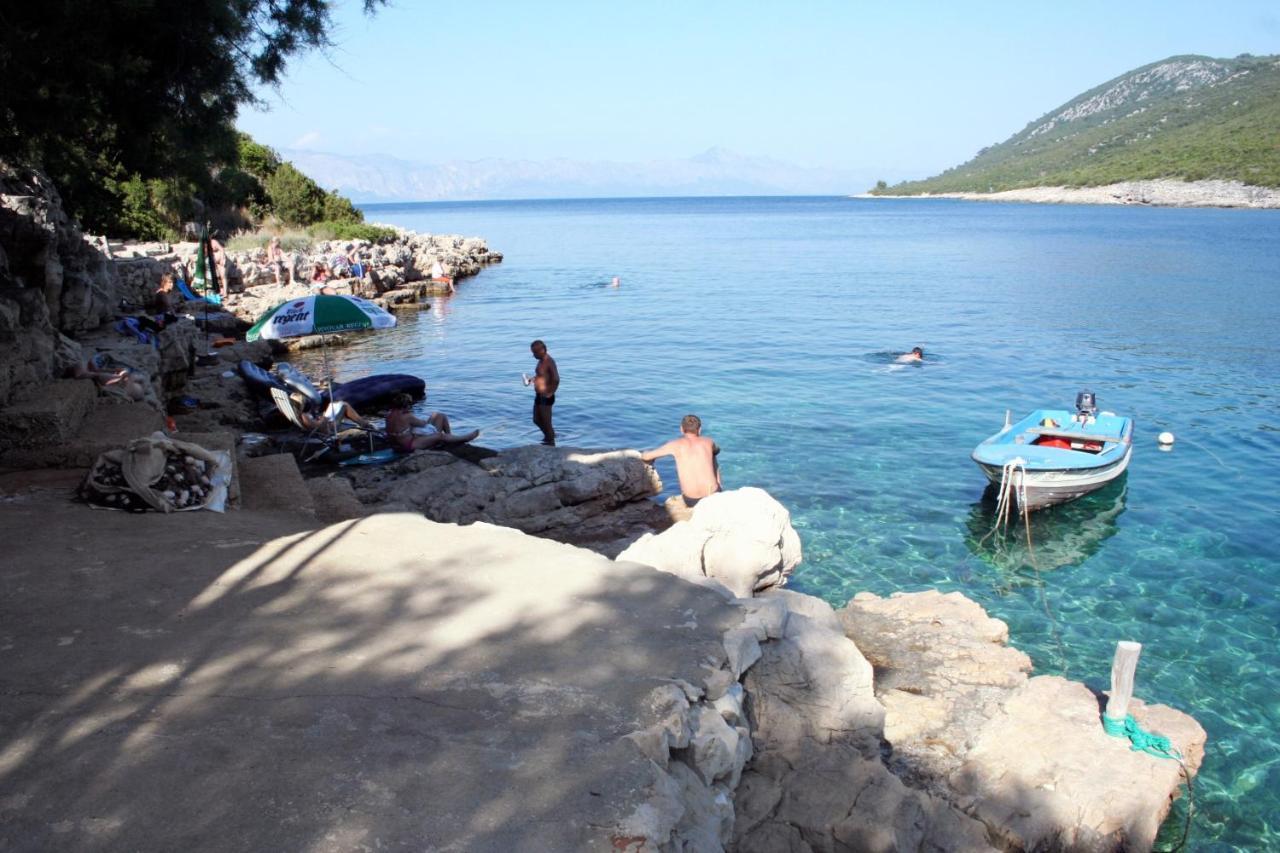 Apartments By The Sea Cove Zarace - Gdinj, Hvar - 4598 Exteriér fotografie