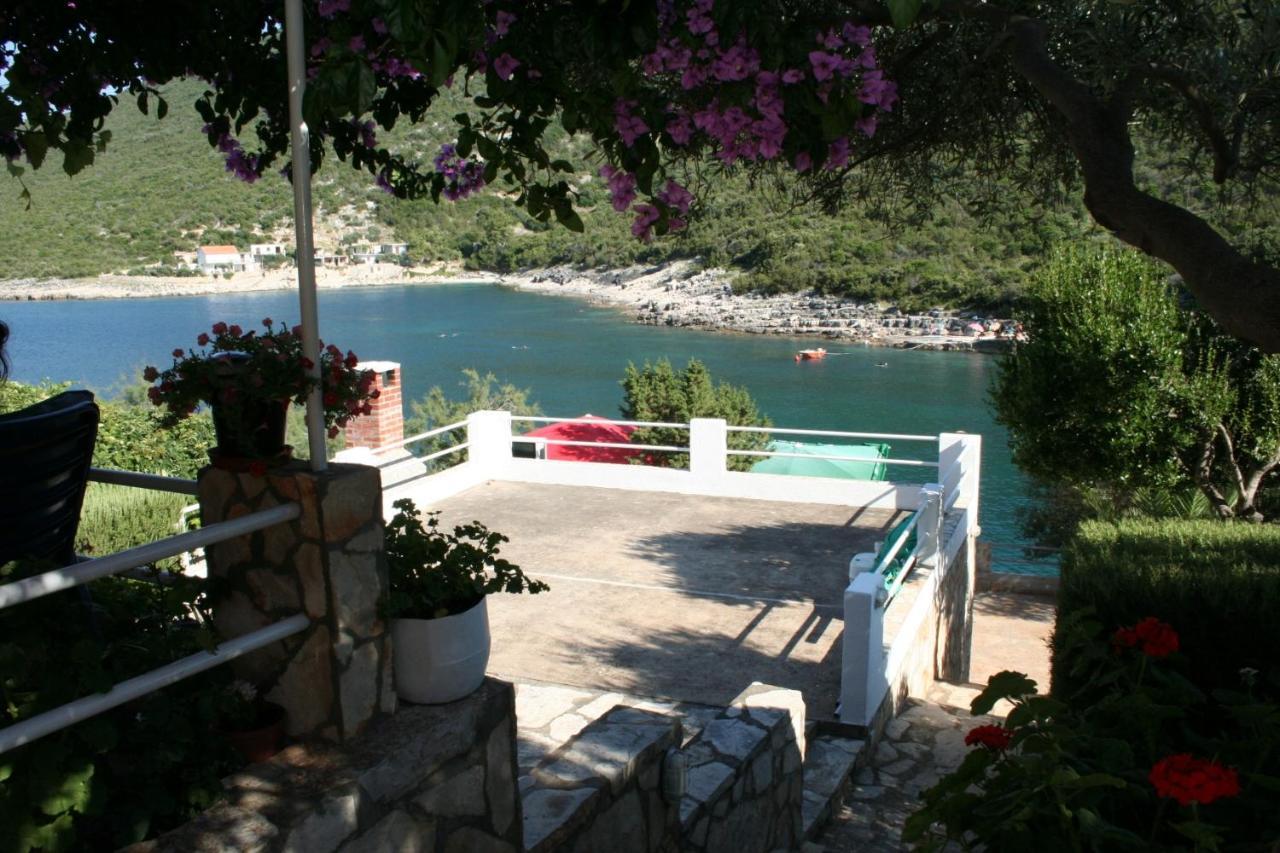Apartments By The Sea Cove Zarace - Gdinj, Hvar - 4598 Exteriér fotografie
